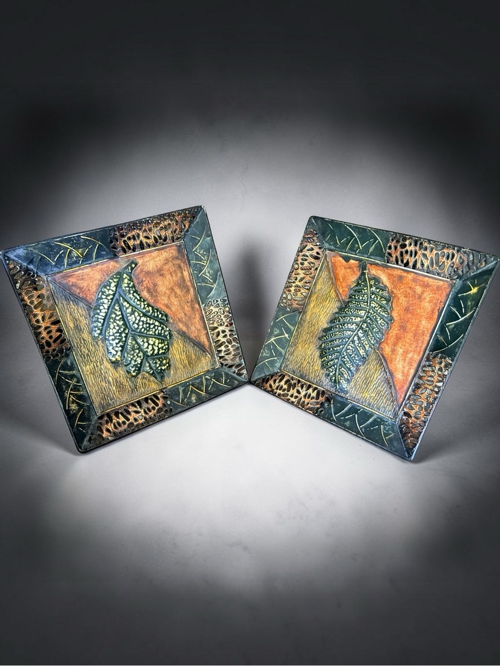 🌼Decorative Leaf Metal Wall Plaques in Green and Copper Tones - Set of 2